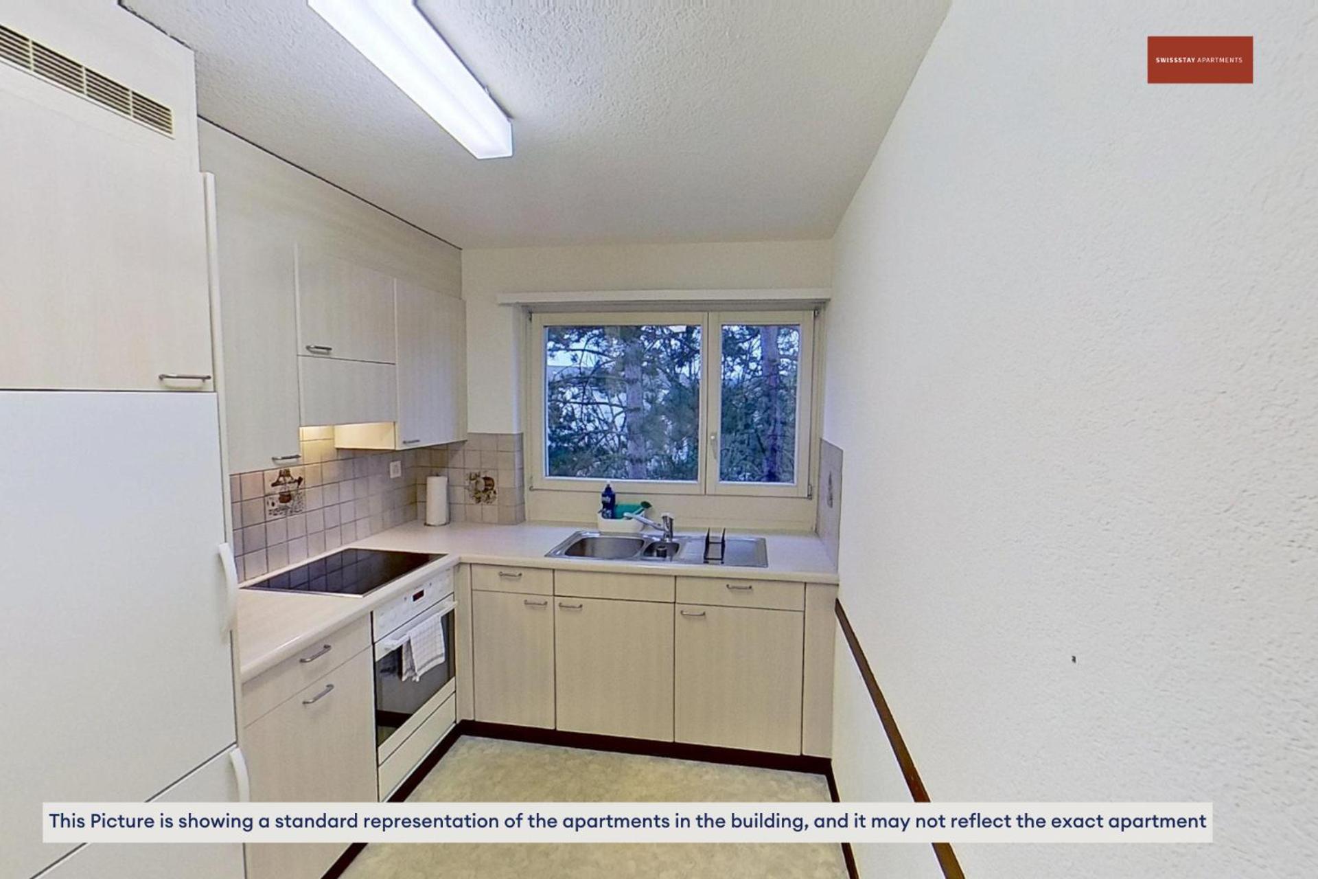 Simple 2br With Natural Light *